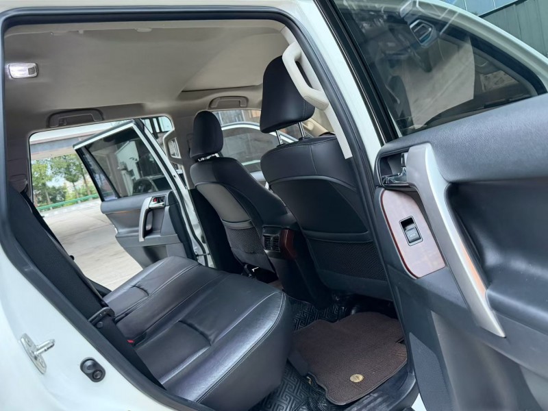 徐州14年丰田汉兰达7