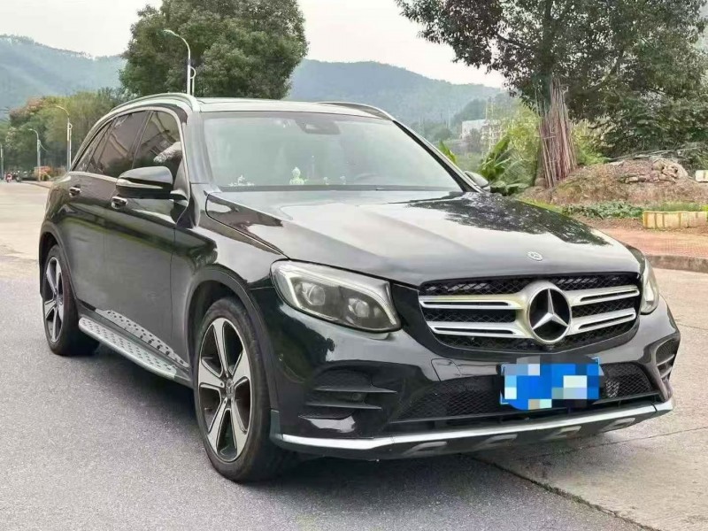 莆田19年奔驰GLC2