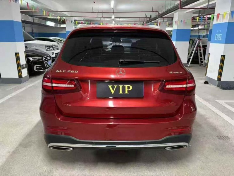 淄博18年奔驰GLC9