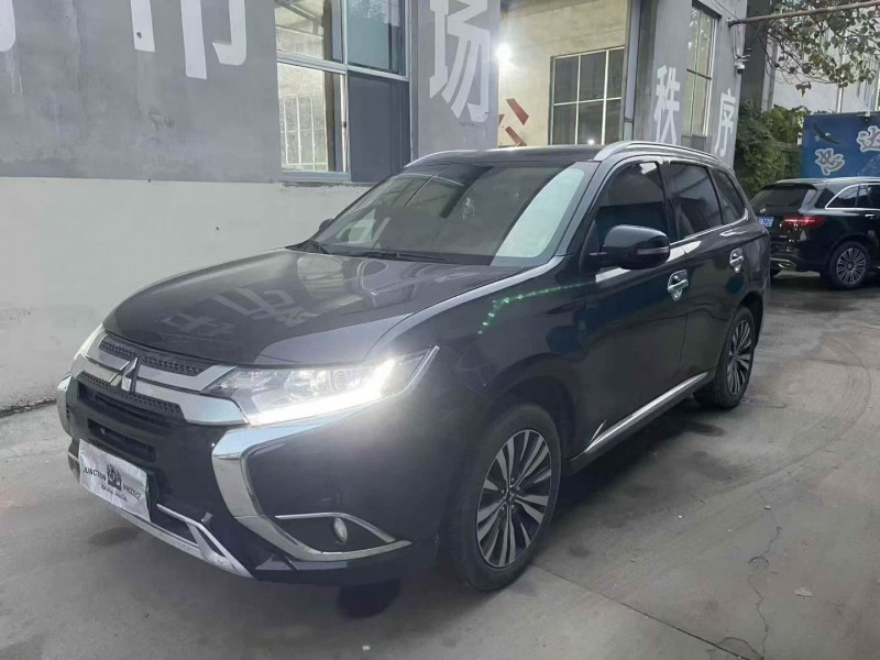 东营22年三菱欧蓝德2