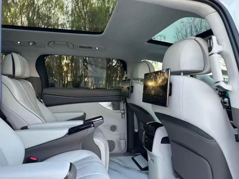 苏州23年腾势D97