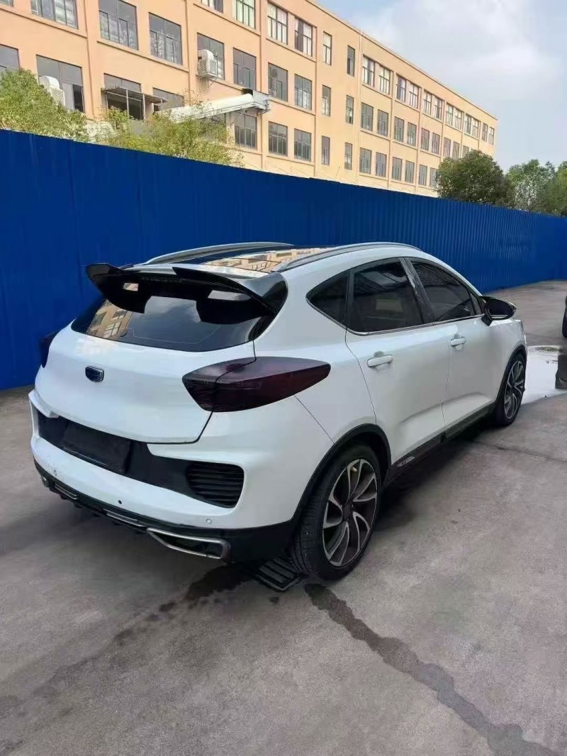 温州18年吉利帝豪7