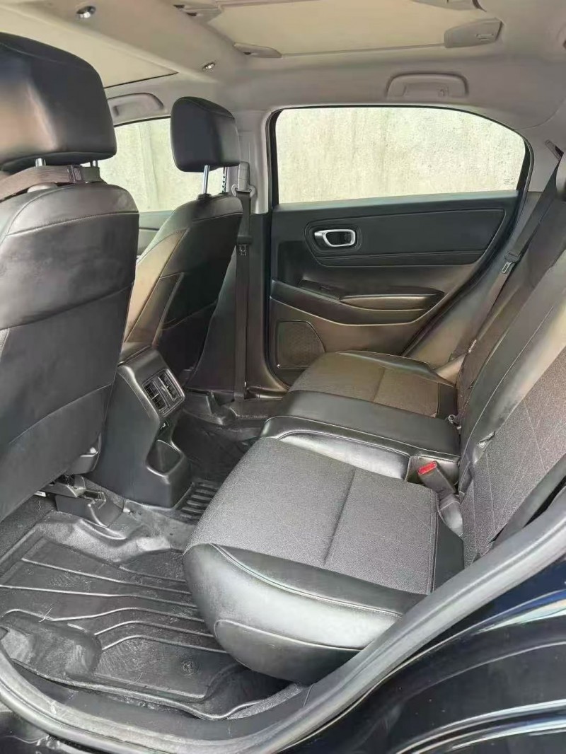 嘉兴23年本田缤智4