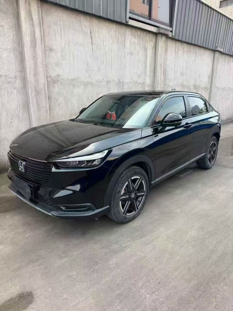 嘉兴23年本田缤智8