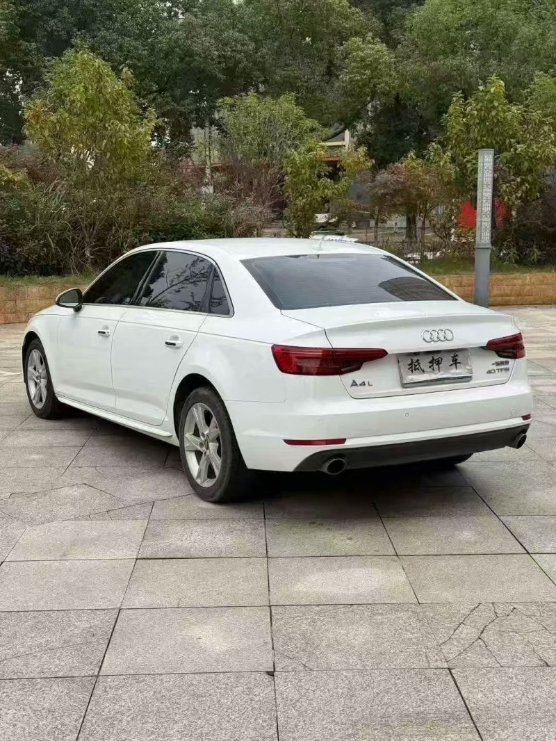 新余17年奥迪A4L6