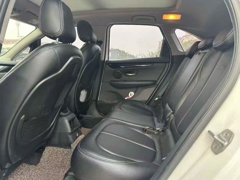 杭州19年宝马2系7