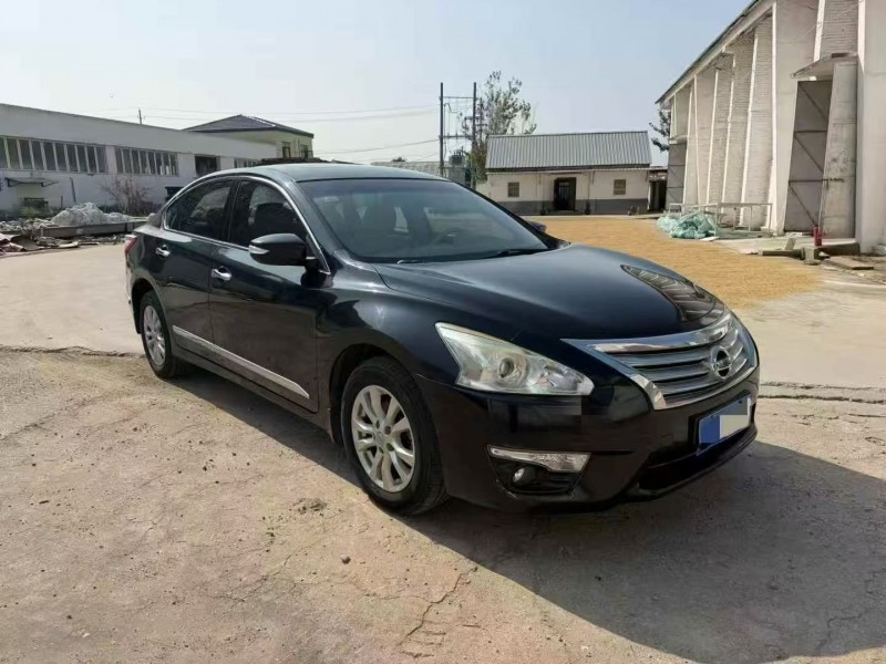 常州15年日产天籁2