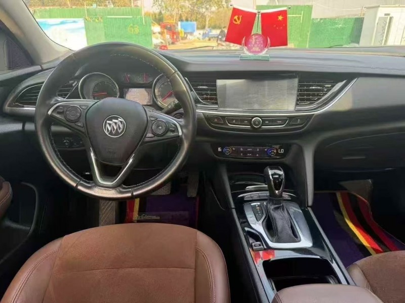 潍坊19年别克君威3