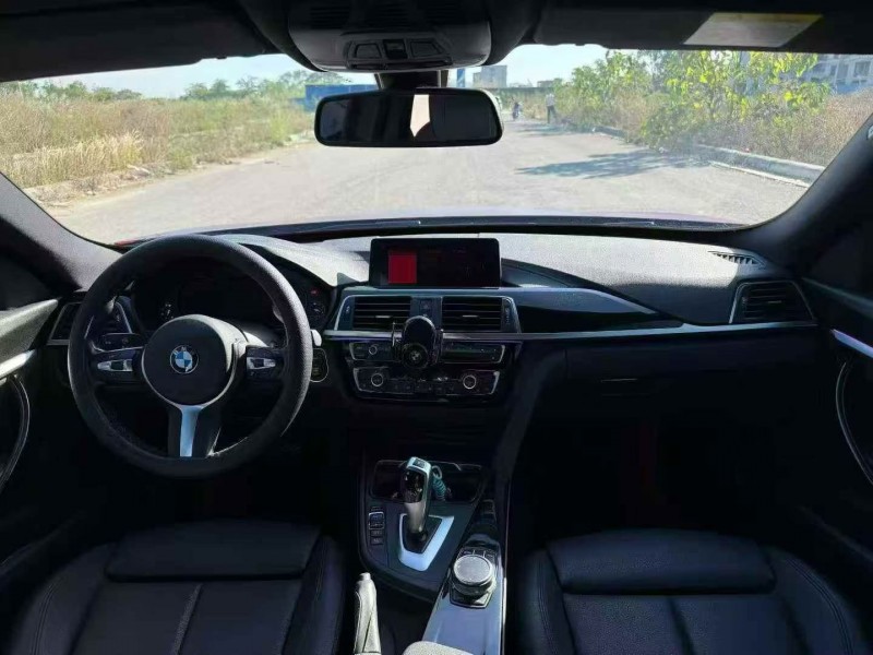 桂林21年宝马3系5