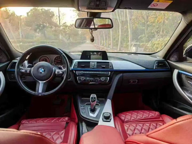 安阳18年宝马3系4