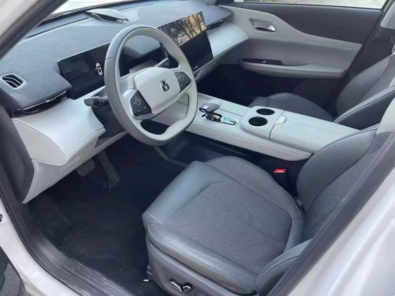 枣庄25年长安汽车UNI5