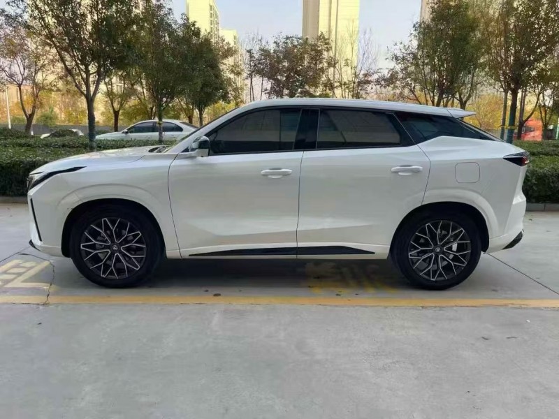 枣庄25年长安汽车UNI9