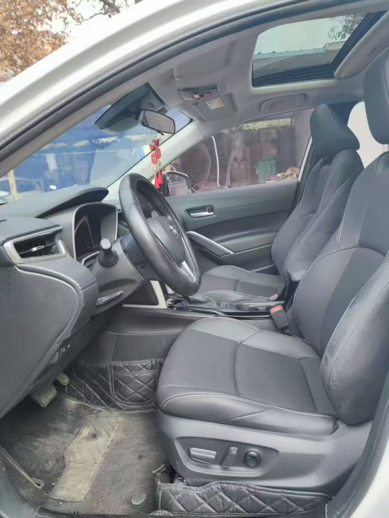 平顶山23年丰田锋兰达4