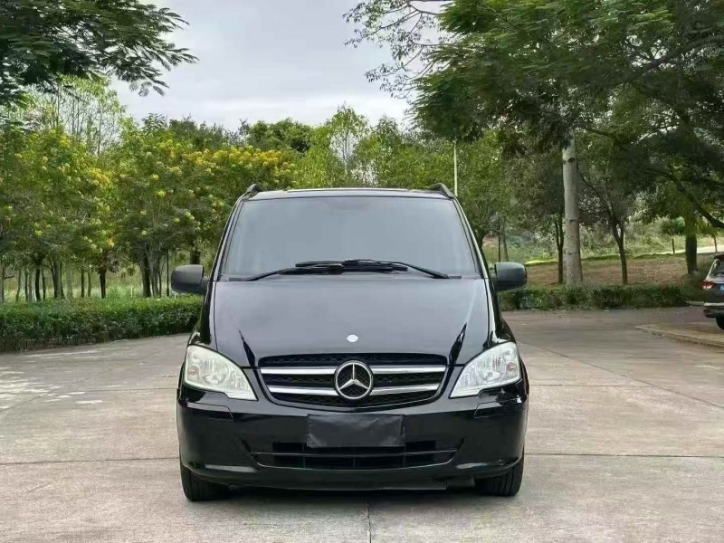 泉州13年奔驰威霆1