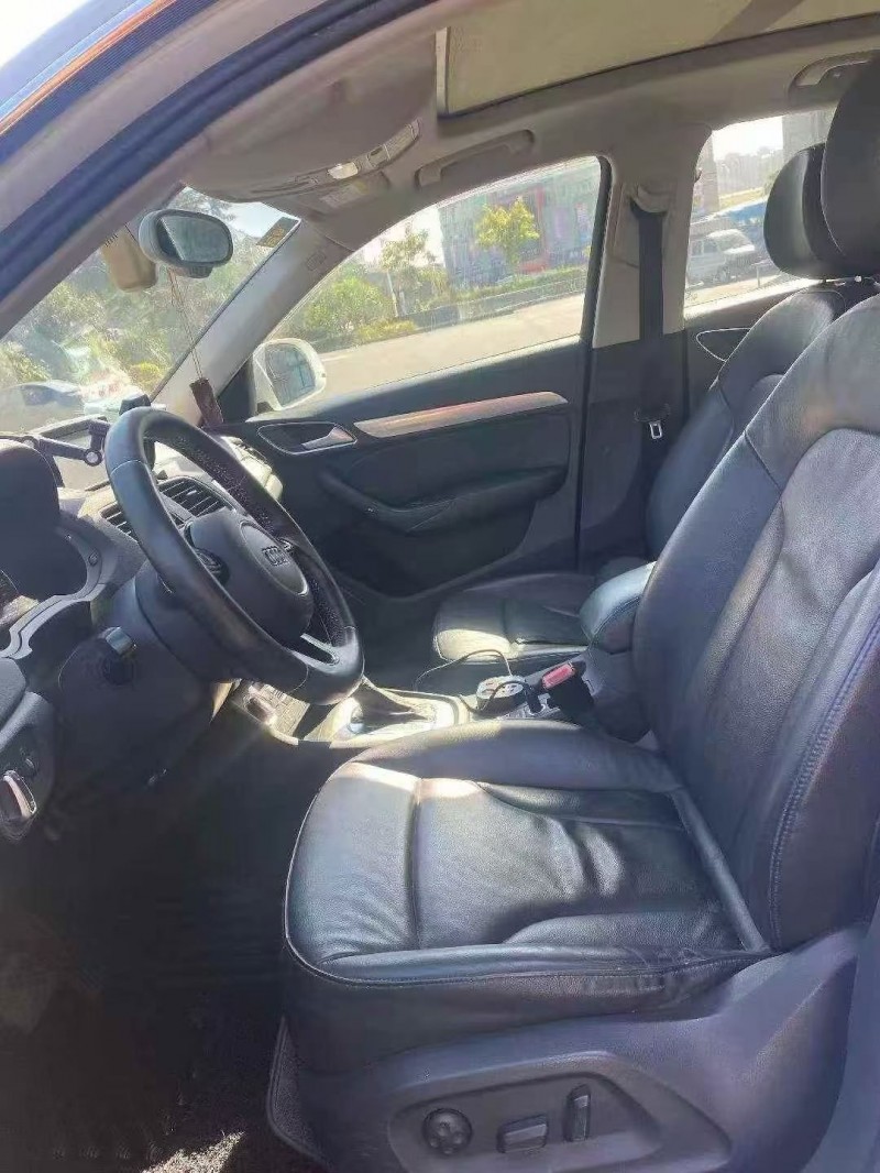 厦门14年奥迪Q34