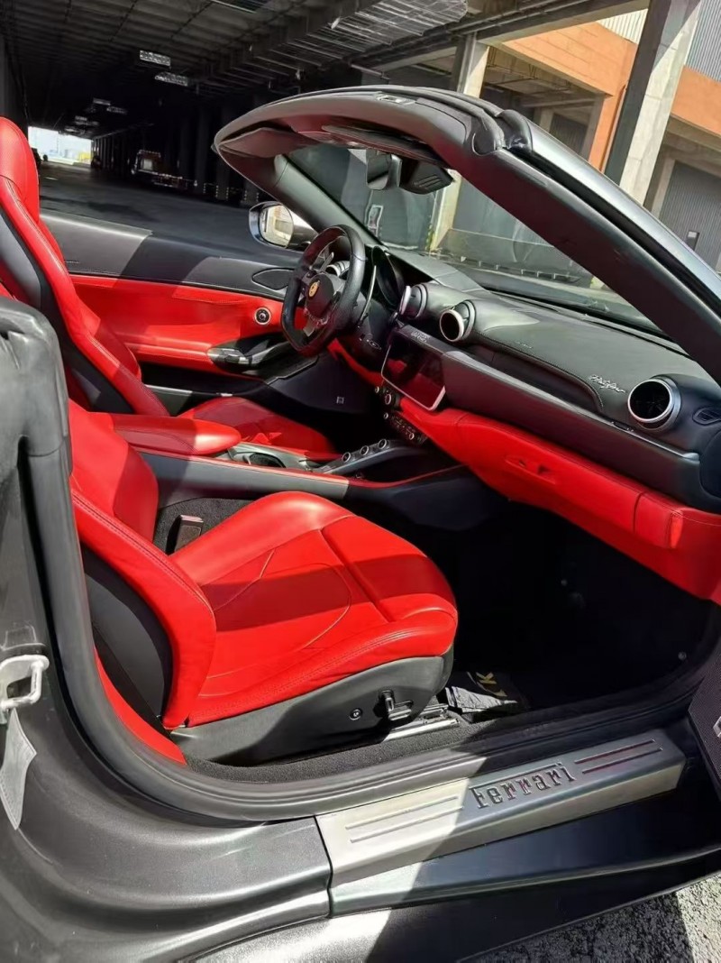 苏州19年法拉利Portofino5