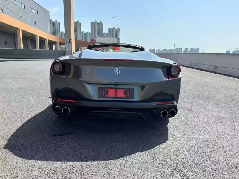 苏州19年法拉利Portofino9