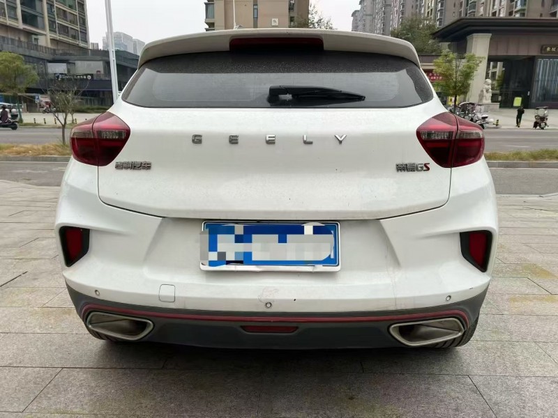 九江21年吉利帝豪8