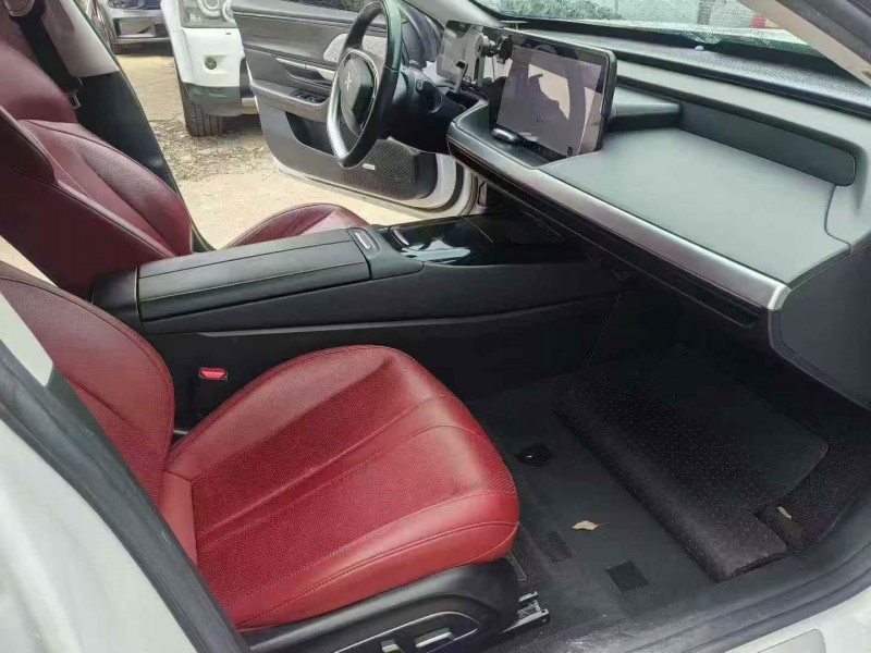 邵阳21年小鹏汽车p76