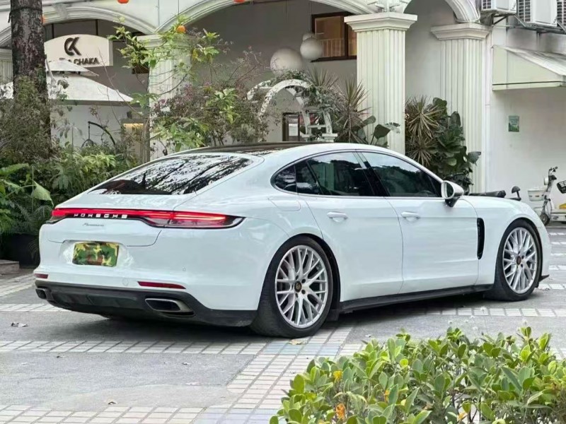 广州21年保时捷帕拉梅拉3