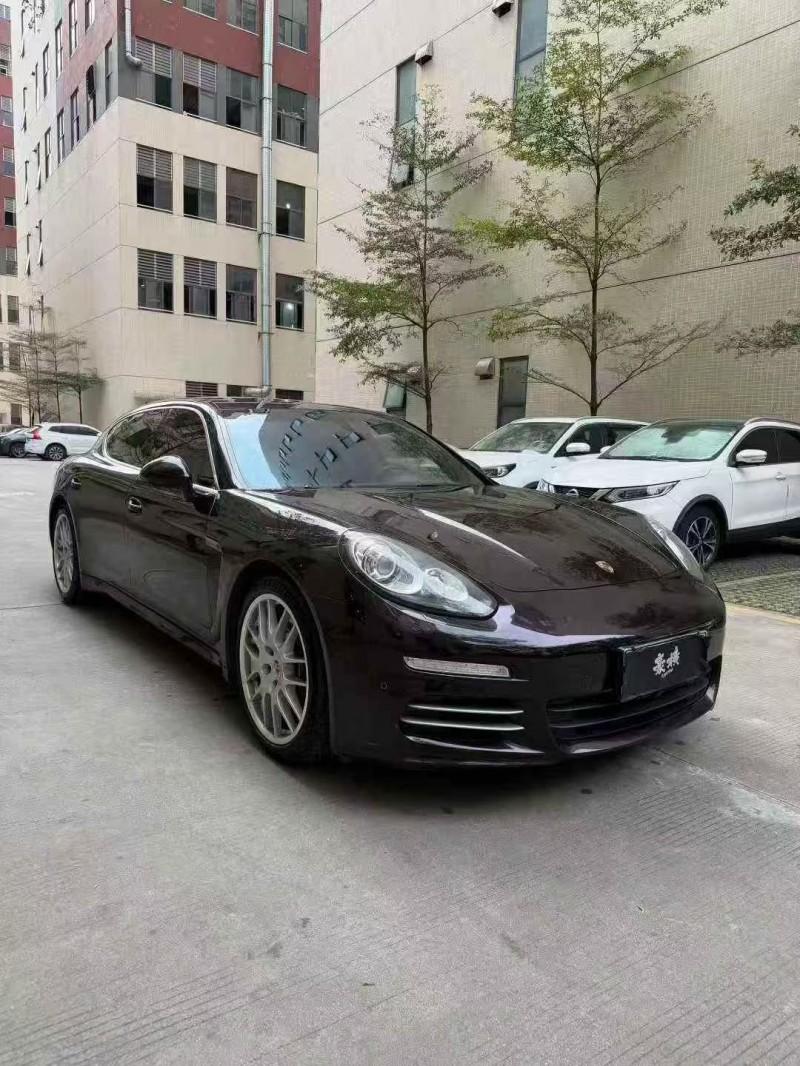 珠海15年保时捷帕拉梅拉3