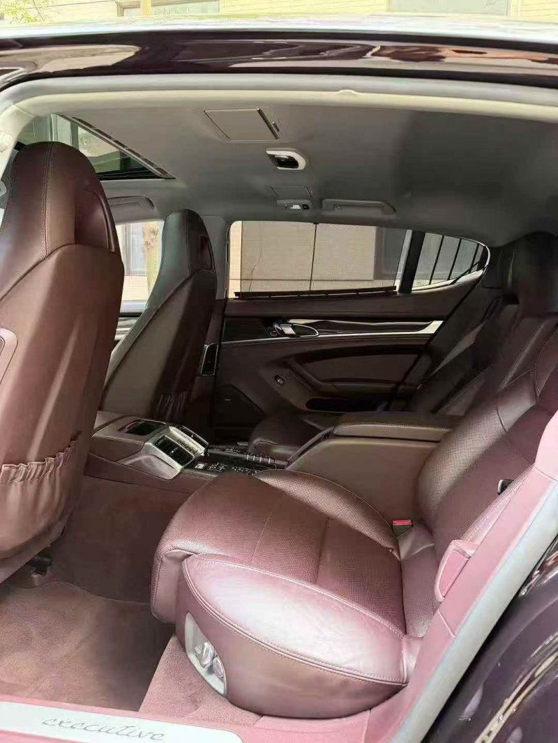 珠海15年保时捷帕拉梅拉5