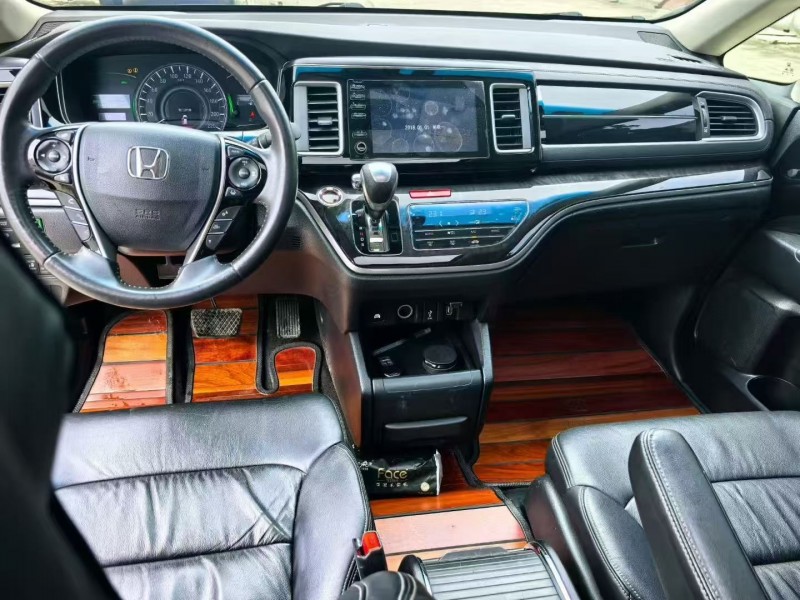 常州20年本田艾力绅2