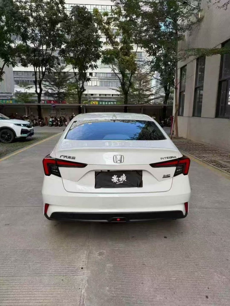 汕头25年本田型格9