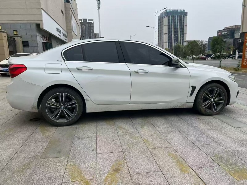 萍乡18年宝马1系3