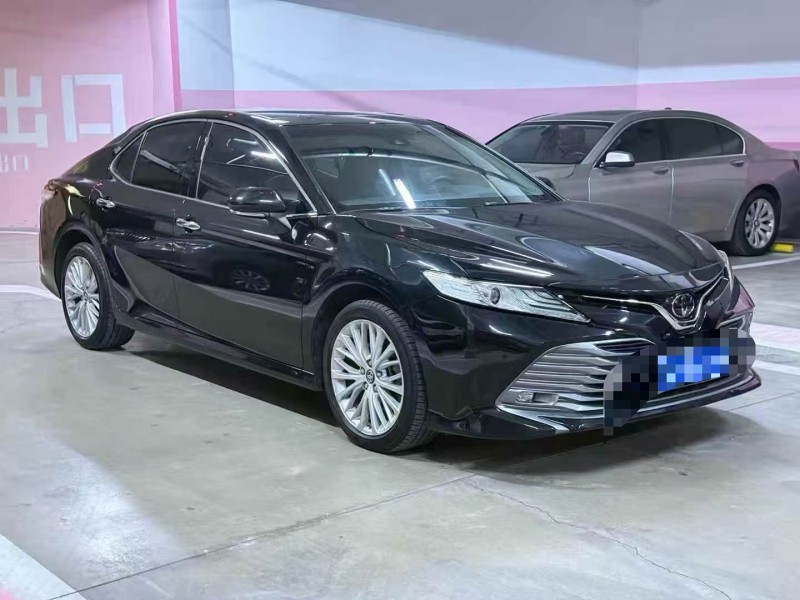 沧州21年丰田凯美瑞2