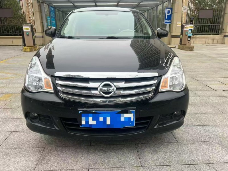 九江17年日产轩逸1