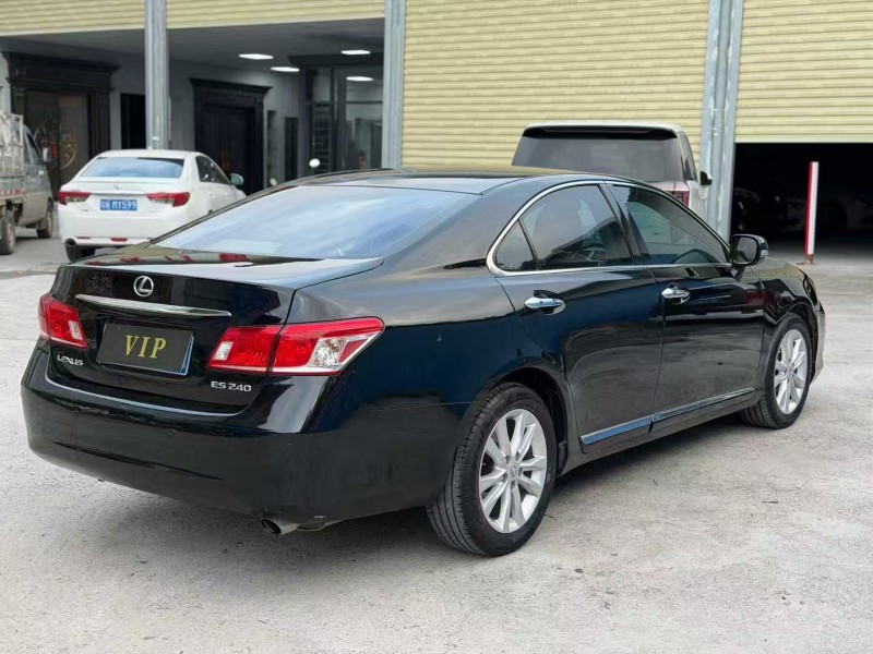 茂名10年雷克萨斯ES4