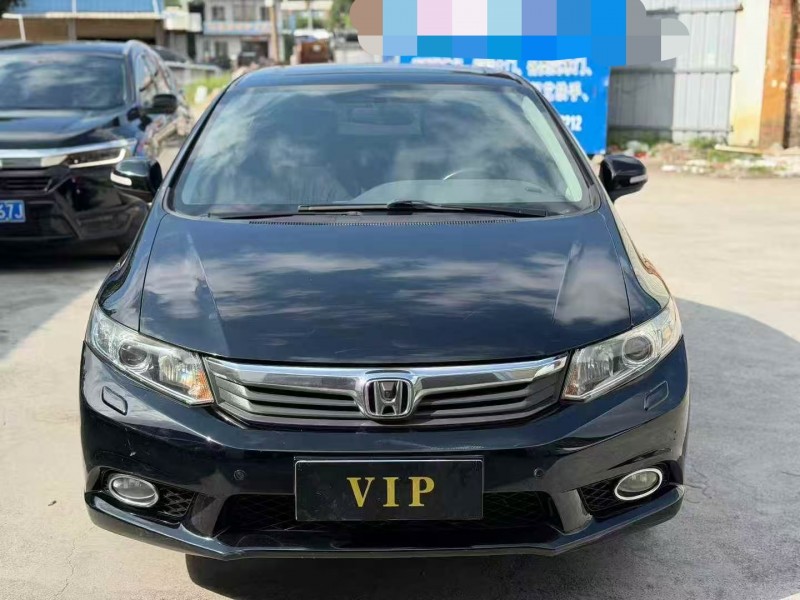 茂名13年本田思域1