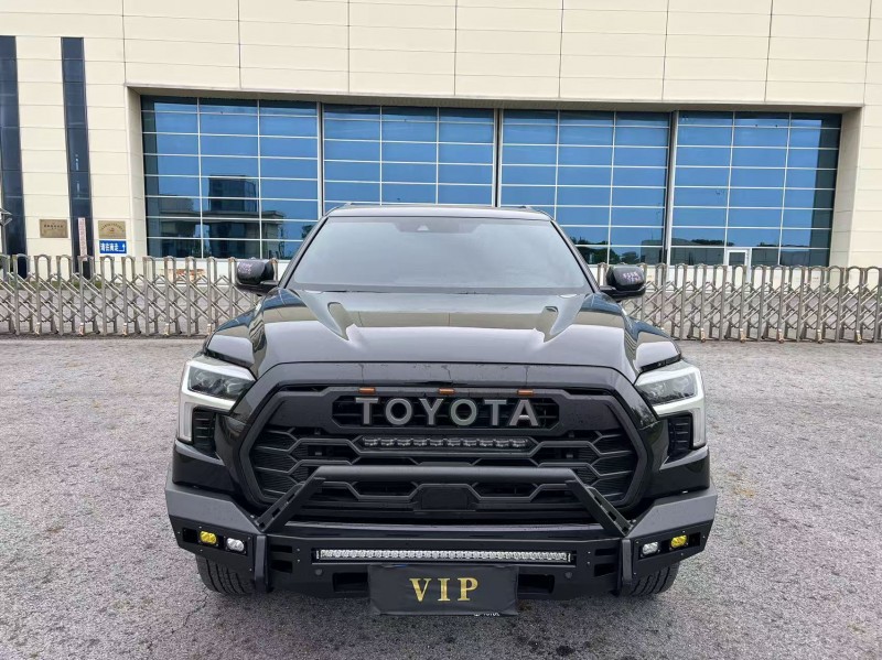 盐城25年丰田红杉1