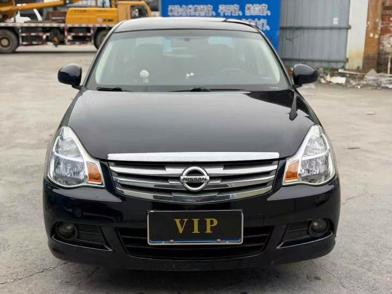 茂名16年日产轩逸1