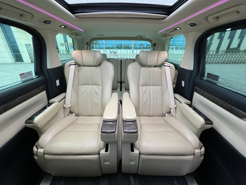 盐城21年丰田埃尔法5