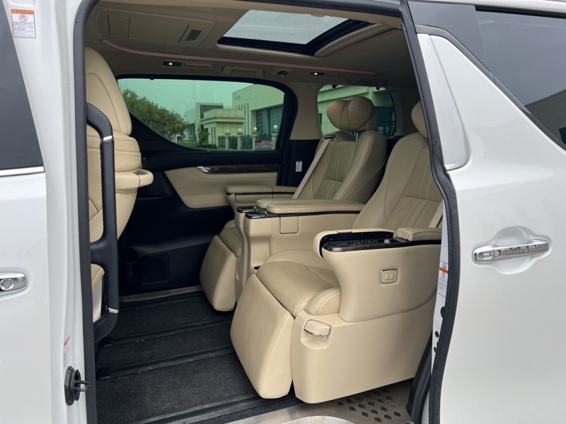 盐城21年丰田埃尔法6