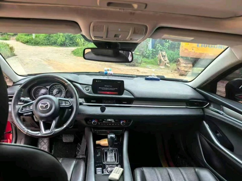 贵港20年马自达阿特兹2