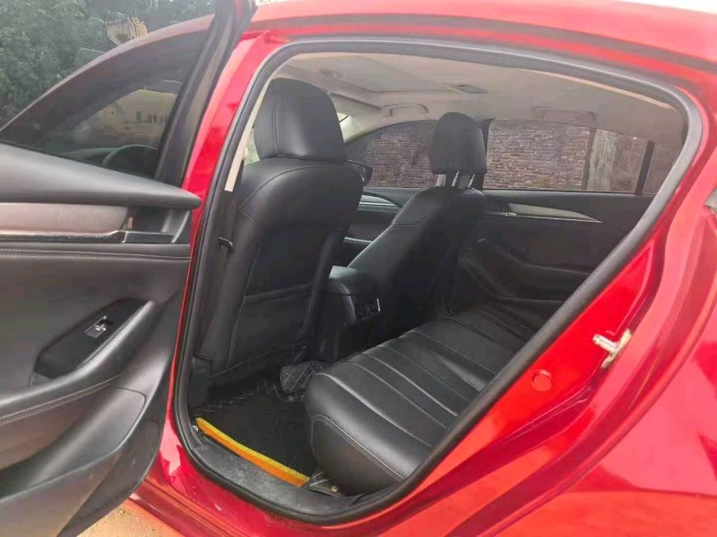 贵港20年马自达阿特兹6