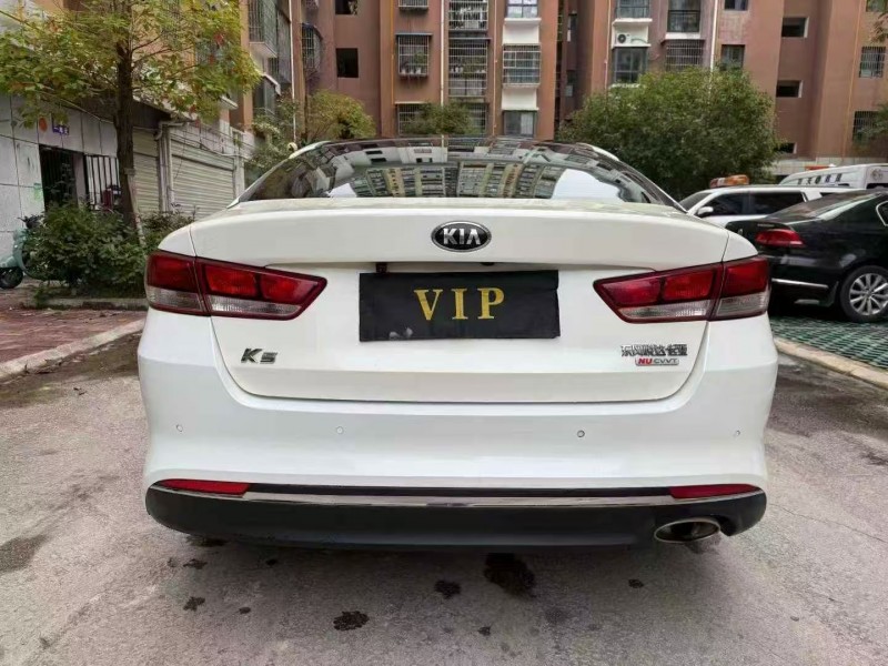 贵阳18年起亚K59