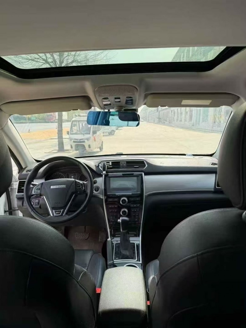 东营17年哈弗H25