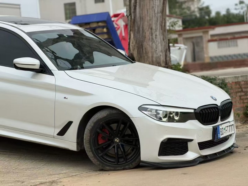 茂名19年宝马5系3