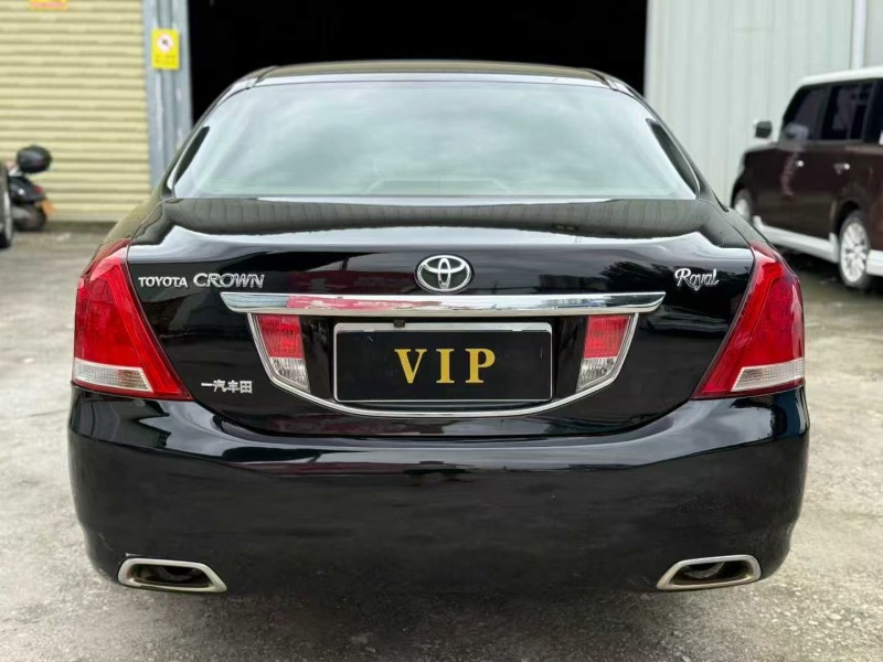 茂名12年丰田皇冠9