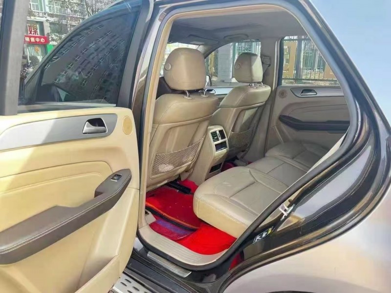 济宁13年奔驰ML4