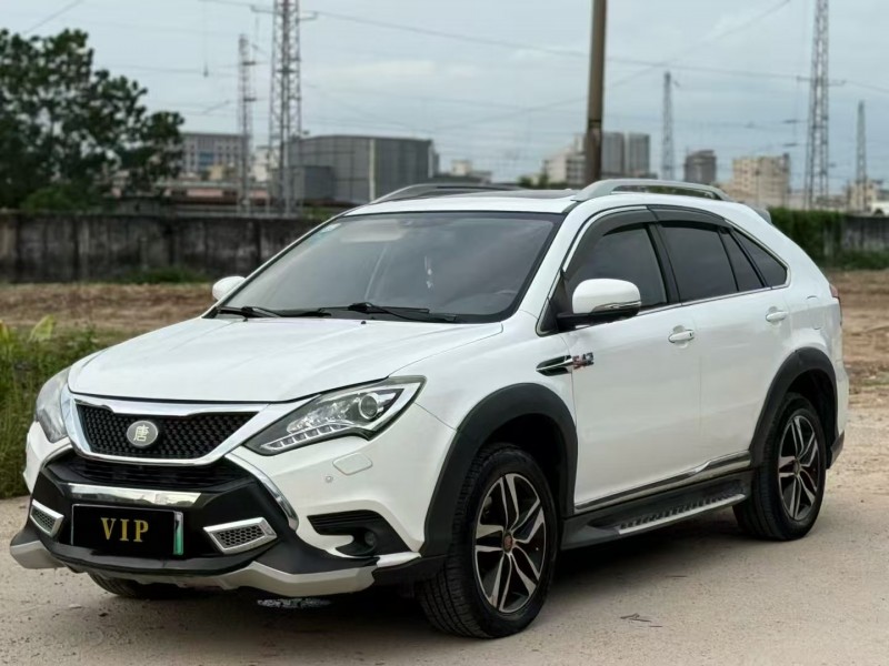 茂名16年比亚迪唐5