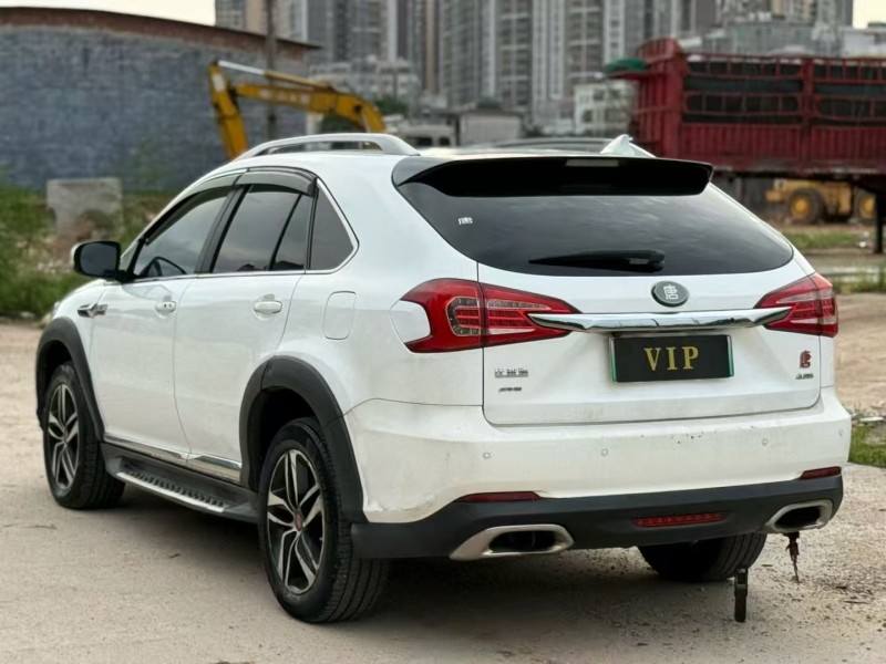 茂名16年比亚迪唐9