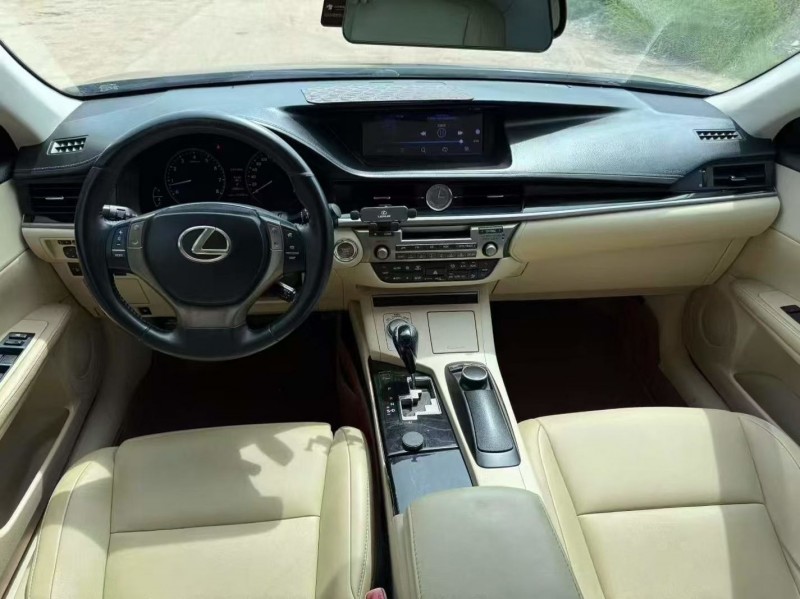 茂名13年雷克萨斯ES4