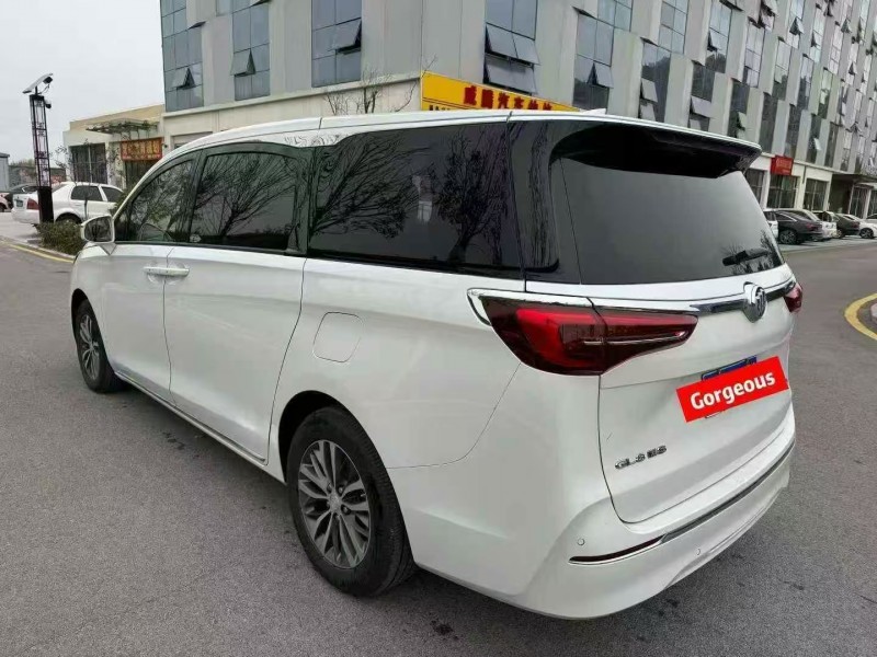 枣庄23年别克GL82