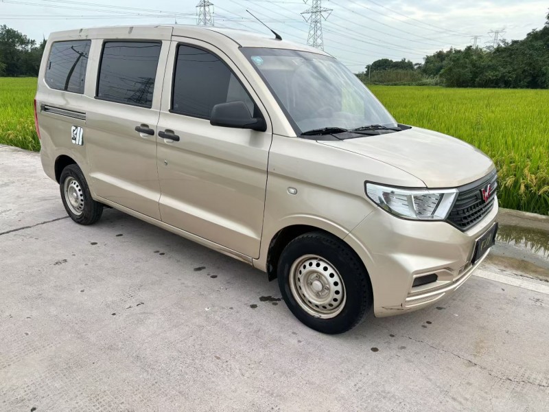 杭州22年五菱汽车宏光2