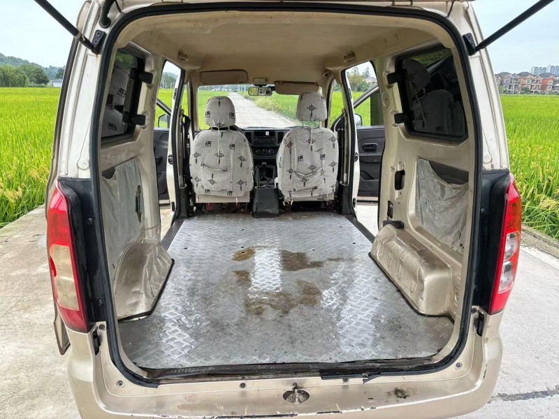 杭州22年五菱汽车宏光4